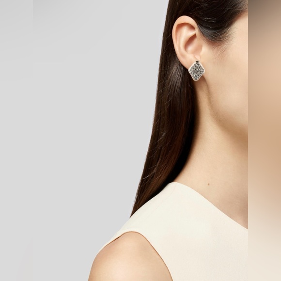 John Hardy Jaisalmer Earrings - Picture 4 of 6